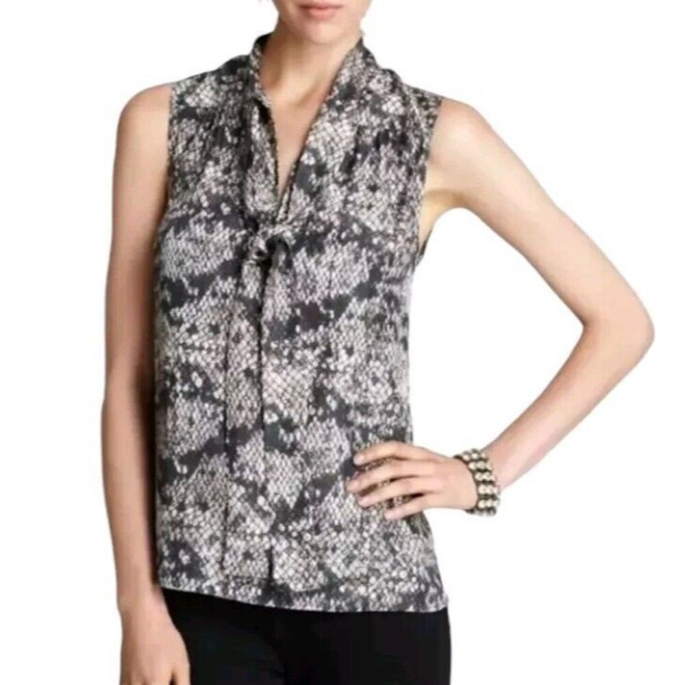 Theory Silk Old Money Sleeveless Blouse Women's Medium Arilia Snake Lace Print